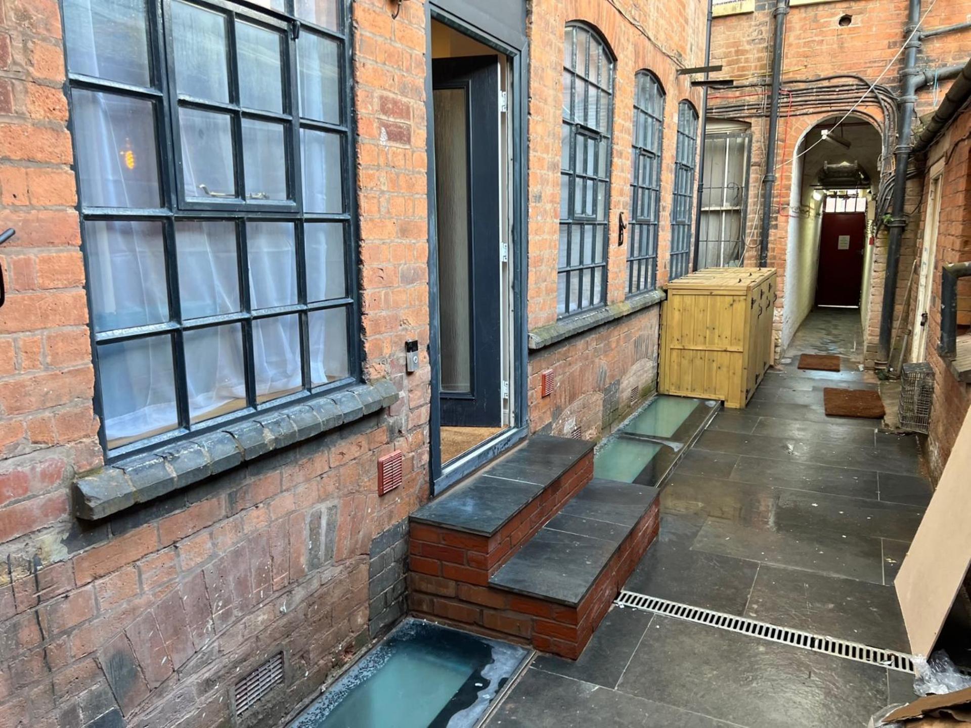 Vip 3Br Grade2 Luxurious Industrial House With Wood Fire, Electric Blinds And Big Cast Iron Windows In The Heart Of The Jq Villa Birmingham Bagian luar foto